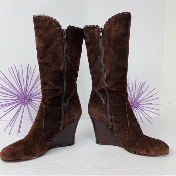 Vintage BCBG / Brown Suede Wedge Boot - Picture 2 of 8